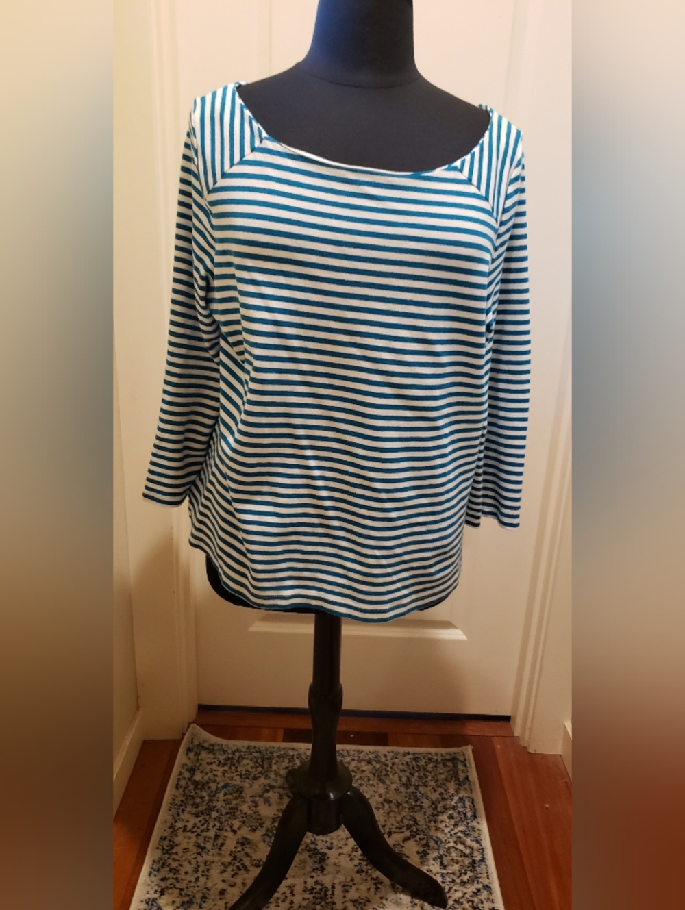 Old Navy Classic Striped Long-Sleeve Boatneck Top - Teal & White